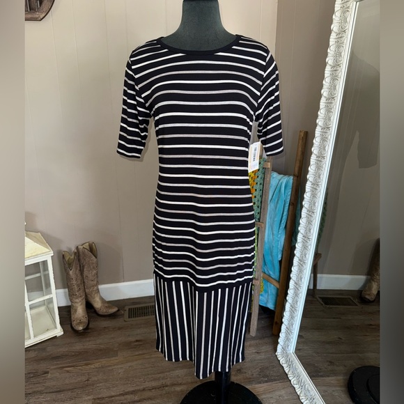 LuLaRoe • Striped Julia Dress - Picture 1 of 7